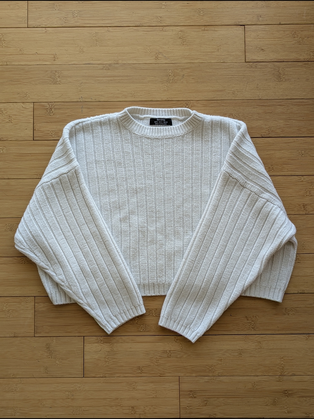 Bershka Ribbed Knit White Crewneck